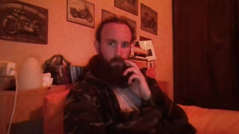 Snapshot of yeti_92 chatting on February 21, 5:20 pm yeti_92 online show from February 21, 5:20 pm