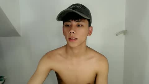 ynotyu online show from February 2, 10:40 pm