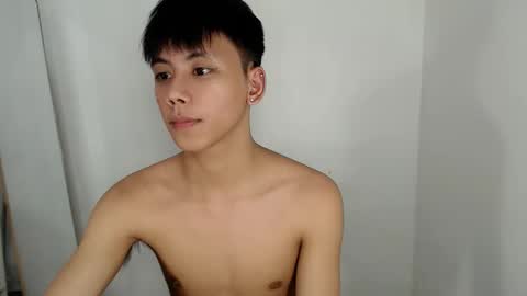 ynotyu online show from February 15, 7:51 am