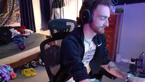 Yogurtmaker online show from January 11, 1:32 am