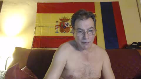 yosep online show from December 22, 6:04 pm