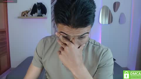 yoshy_man online show from January 28, 3:04 am