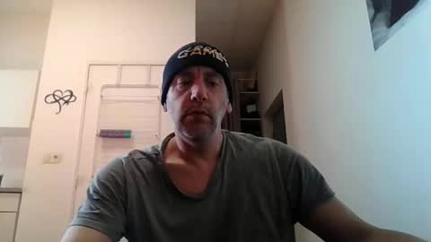 CrayZio online show from March 3, 2:42 pm