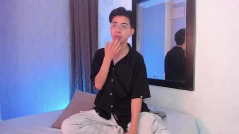NICOLS online show from May 16, 7:34 pm