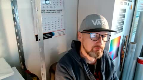 your_tipie online show from October 22, 7:56 am