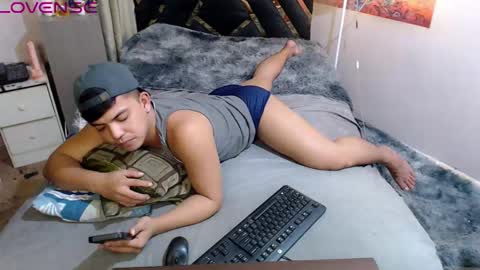 Snapshot of yourasian_bradley chatting on October 1, 5:33 am yourasian_bradley online show from October 1, 5:33 am