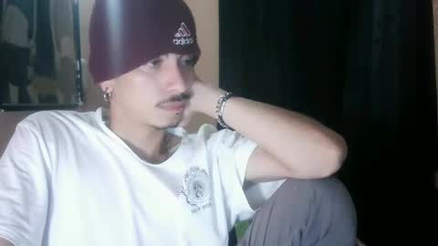 yourgodzeus online show from November 20, 5:29 am