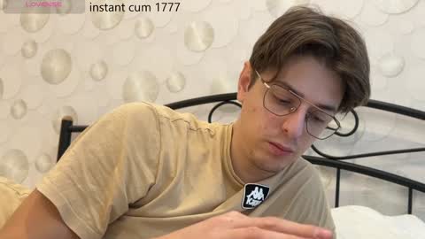 Chris online show from January 17, 7:41 am