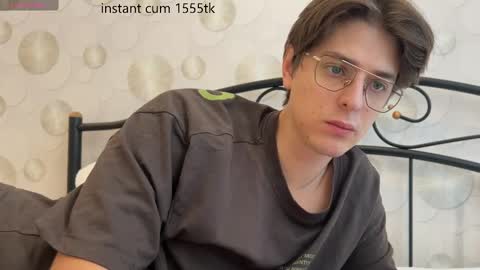 Chris online show from February 16, 7:15 am