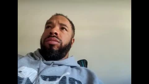 Snapshot of yoursexydaddy79 chatting on October 25, 3:36 pm mother fucker online show from October 25, 3:36 pm
