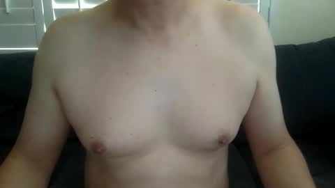 yque online show from April 3, 3:20 pm