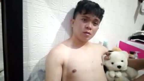 yrlittle_baby online show from April 12, 10:28 am