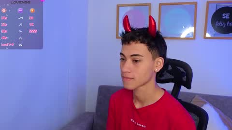 yulian_vasquez online show from September 10, 1:54 pm