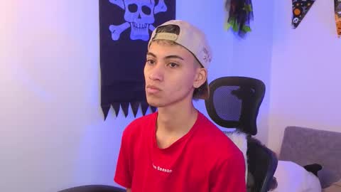 yulian_vasquez online show from October 12, 12:32 pm