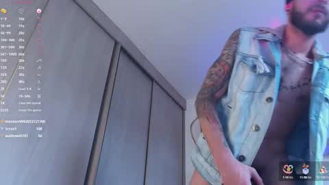 Snapshot of yulianpereira25 chatting on January 28, 2:21 pm yulian 2811 online show from January 28, 2:21 pm