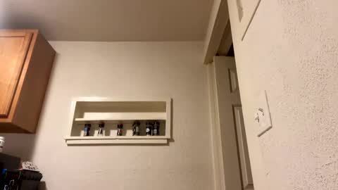 yungstudbev online show from January 7, 2:33 am