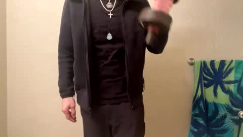 yungstudbev online show from January 12, 6:28 am