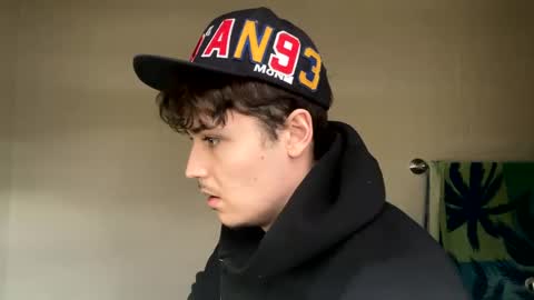 yungstudbev online show from February 2, 7:04 pm