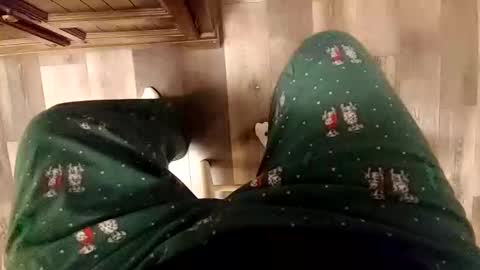 yupthatshim online show from January 19, 5:43 am