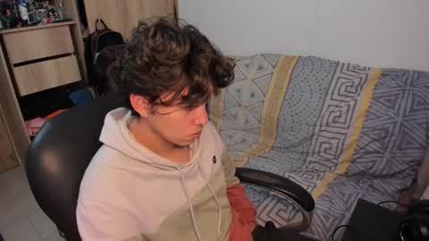 yurii_moody online show from February 15, 7:22 pm