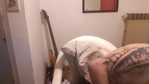 Yuumi online show from September 17, 7:42 am