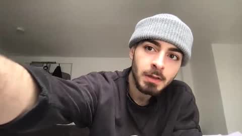 yvesbunnny online show from February 1, 12:48 pm