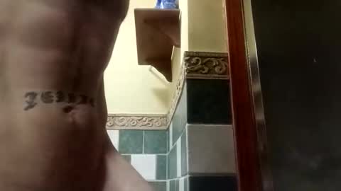 zach7275 online show from April 20, 7:16 pm