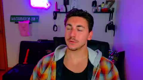 Zach Rhyder online show from September 18, 12:45 am