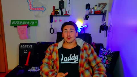 Zach Rhyder online show from October 5, 2:04 am