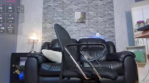 zack_joness10 online show from February 25, 5:08 am