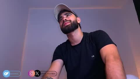 zack_sullivan22 online show from October 9, 3:00 am