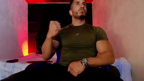 zanemaverick online show from April 19, 3:39 am