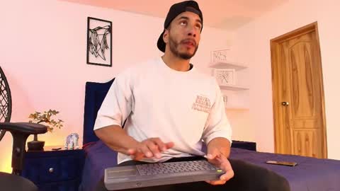 zanemaverick online show from October 2, 12:31 pm