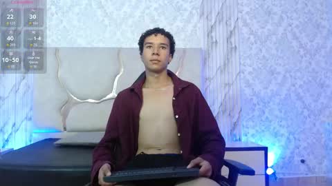 zayn_tay online show from January 17, 8:00 pm