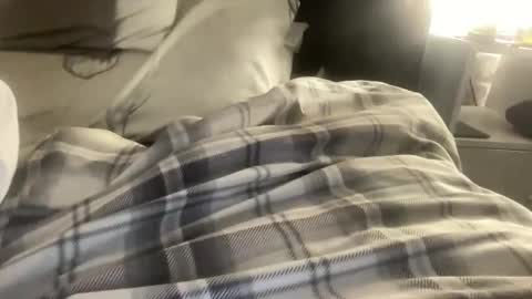 zebmicah online show from December 22, 12:17 am