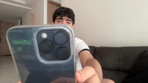 Zenn online show from November 8, 12:30 pm