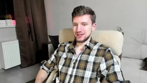 Andrew online show from March 2, 8:25 pm