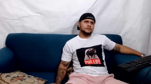 zeus_030 online show from March 16, 12:39 am