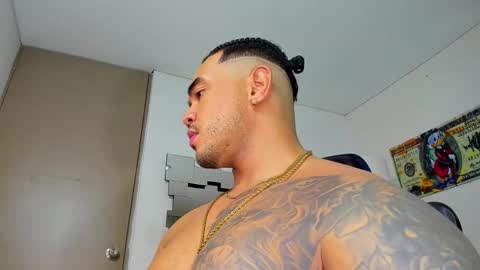 zeus strong online show from February 12, 10:59 pm