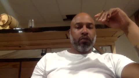 zionlion22 online show from December 6, 3:30 am