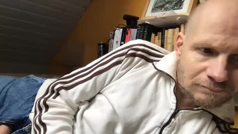 zolexthomas online show from April 6, 12:39 pm