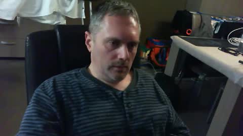 zultem online show from December 18, 4:52 am