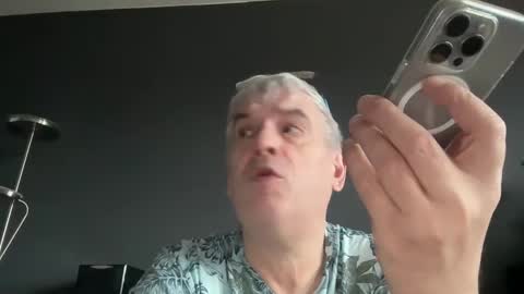 Snapshot of zwickauer1969 chatting on January 8, 8:06 am zwickauer1969 online show from January 8, 8:06 am