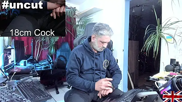 OnlineBossUK online show from December 18, 9:51 pm