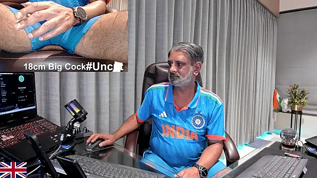 OnlineBossUK online show from February 24, 7:14 pm