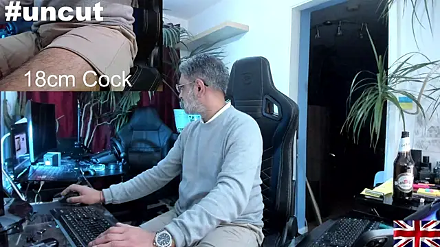 OnlineBossUK online show from December 21, 1:47 am