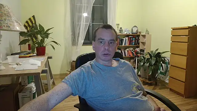 cloupefun online show from December 3, 4:46 am