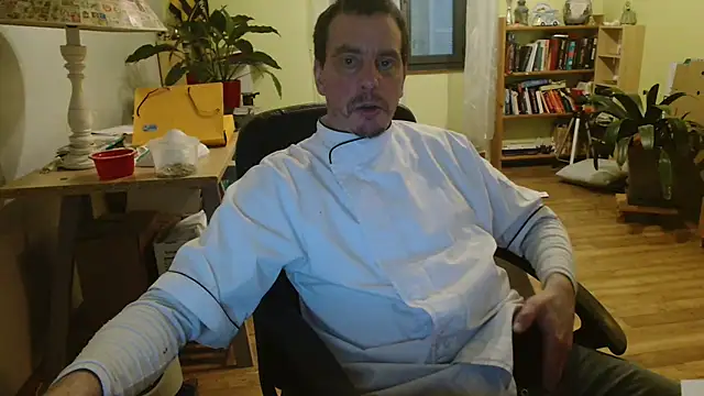 cloupefun online show from January 10, 5:15 am