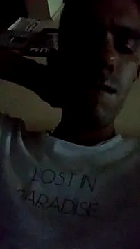 JohanyLatino online show from March 29, 1:39 am