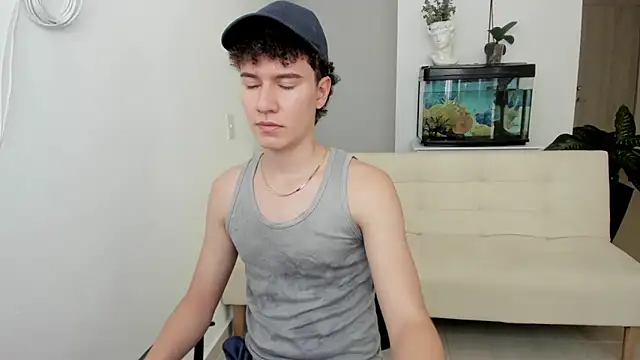 adrian morelly online show from January 21, 8:43 pm